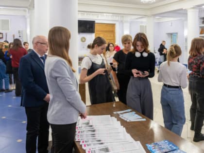 Об условиях обучения и возможностях целевых договоров школьникам расскажут представители медицинских вузов