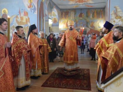 Светлая Пятница. Архиерейская Божественная литургия Пасхальным чином в храме свт.Николая п.Кадый