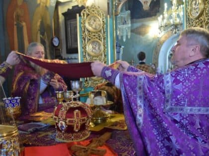 Неделя первая Великого Поста. Неделя Торжества Православия. Божественная литургия архиерейским чином в Введенском соборе г.Галича