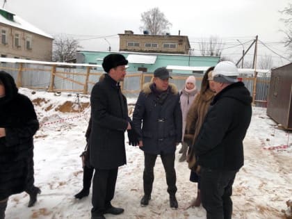 Алексей Ситников побывал на стройплощадке нового лечебно-диагностического корпуса детской областной больницы