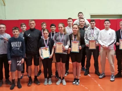 В Боговарове прошел межмуниципальный турнир по настольному теннису