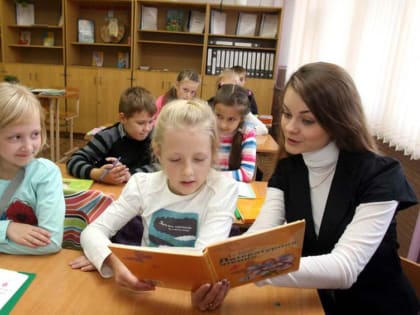 Бюджетникам Костромской области увеличат оклады