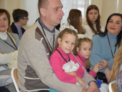 Костромская область увеличила пособия на содержание детей, находящихся под опекой