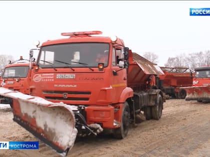 Для усиления уборки снега в Костроме направят областных дорожников