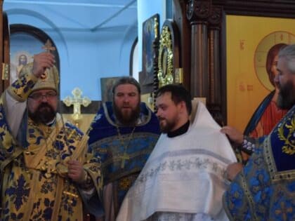 Праздничное богослужение в храме Сретения Господня п.Вохма