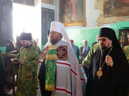 Память преподобного Макария Писемского. Соборное архиерейское богослужение в Макариево-Писемском женском монастыре