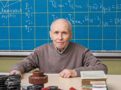 Любовь со стажем: несколько поколений учеников благодарят своего Учителя