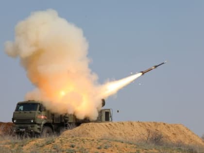 Российская ПВО отразила украинскую атаку на Севастополь