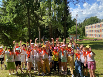 Дети костромских военнослужащих-контрактников бесплатно получают путёвки в лагеря