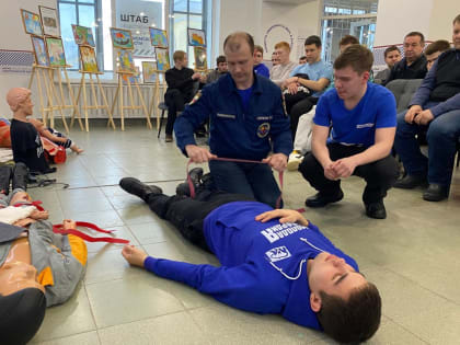 В День фельдшера прошел мастер-класс по оказанию первой медицинской помощи