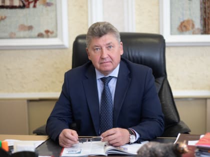 С Днем весны и труда