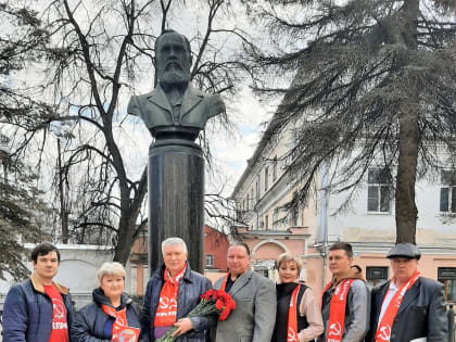 Читайте Островского, чтобы понимать эту жизнь