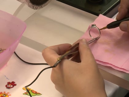 Сергей Ситников обсудил с костромскими ювелирами меры поддержки для развития отрасли