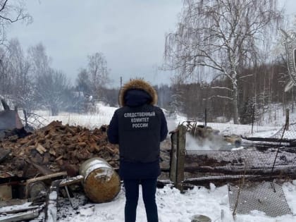 Пожилой мужчина умер жуткой смертью во время пожара в Костромской области