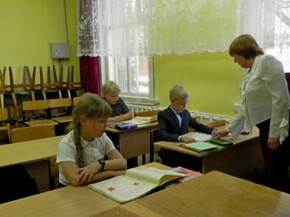 Юные музыканты приступили к обучени.