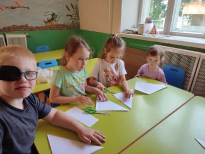 Патриотический мастер-класс «Голуби мира» для воинов-земляков сплотил детей и взрослых