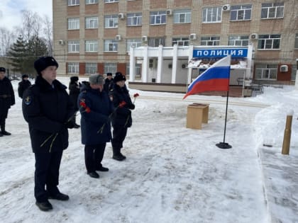 В Костроме молодые полицейские приняли присягу