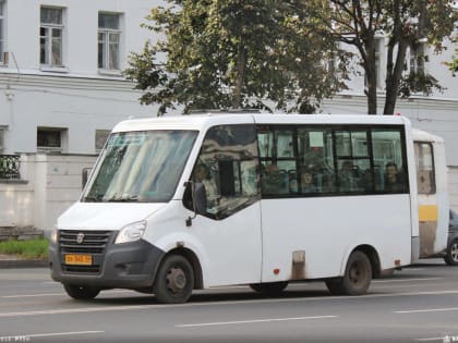 В Костроме 12-летнюю школьницу высадили из нескольких автобусов из-за «неработающей» карты, но списали за проезд 300 рублей