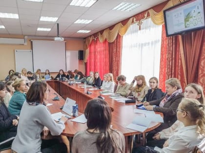 От биотехнологий до овощеводства: школьники проходят сессию областной очно-заочной школы «Юные хозяева Костромской земли»