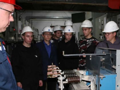 Экскурсия к будущему работодателю: электрики 4 курса в диалоге со  специалистами «Костромаэнерго»