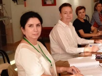 Выборы продолжаются: первый день голосования в полном разгаре