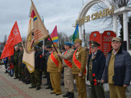 Сегодня на мемориальном комплексе станицы Динской состоялся митинг