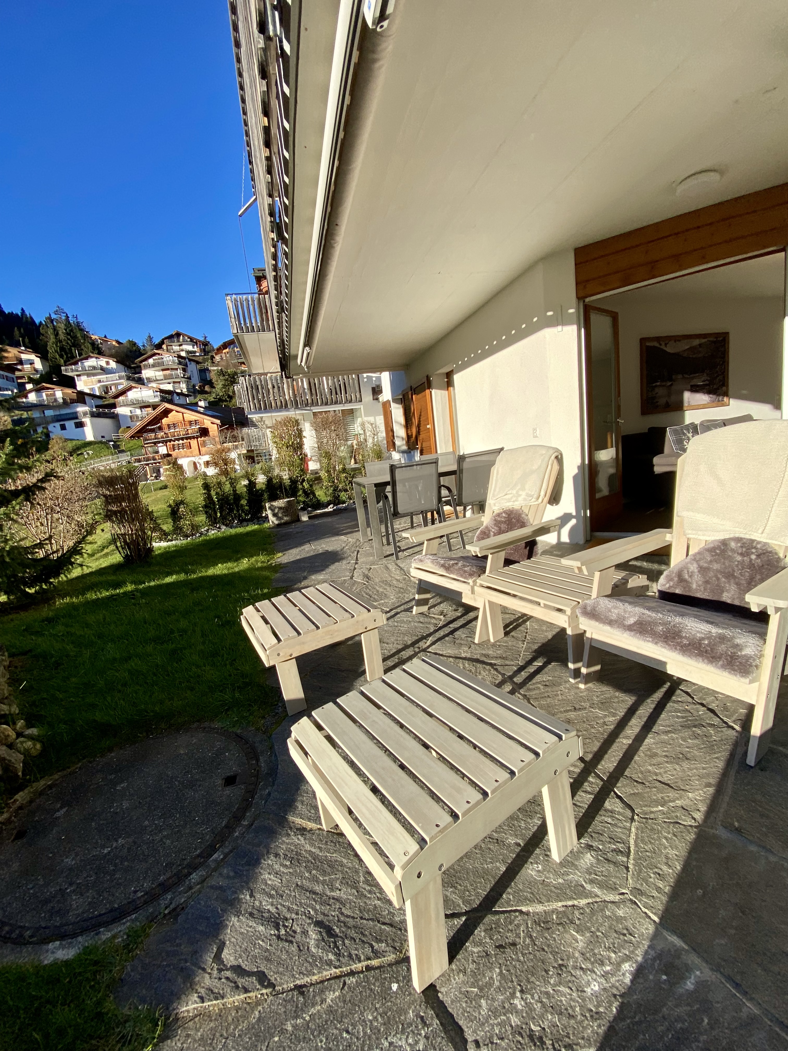 house & living ag junbi - Additional room or facility view