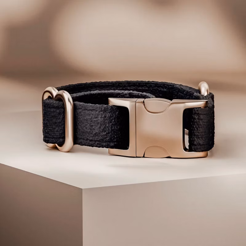 Bouclé-Kragen – Mitternacht