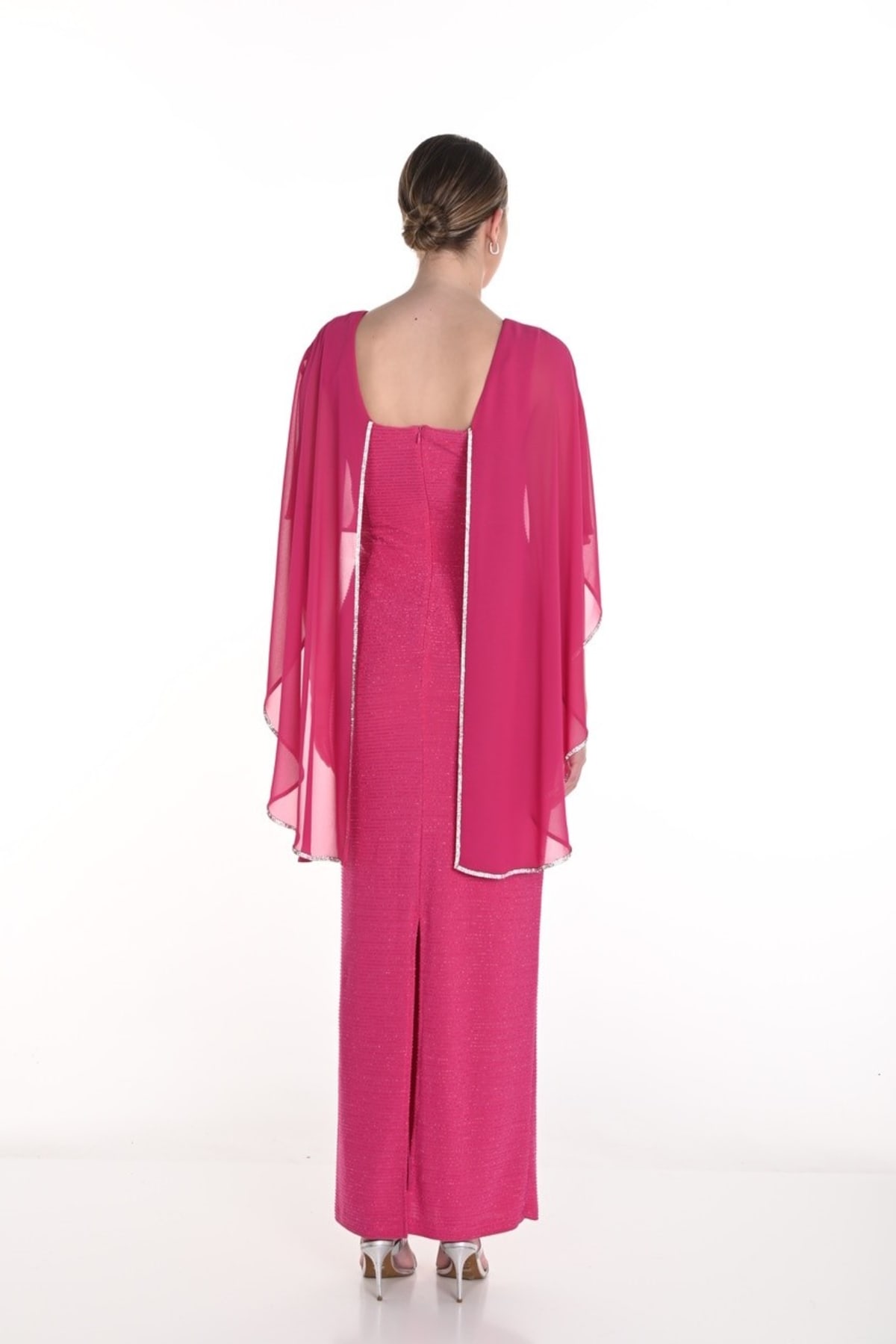 Mavelia — robe longue droite décolleté rond boléro strass fendue