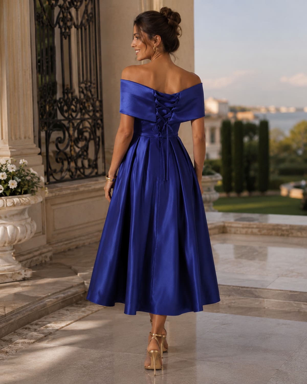 Cécilia — robe 3/4 bustier épaules dénudées plissé croisé laçage dos satin poches