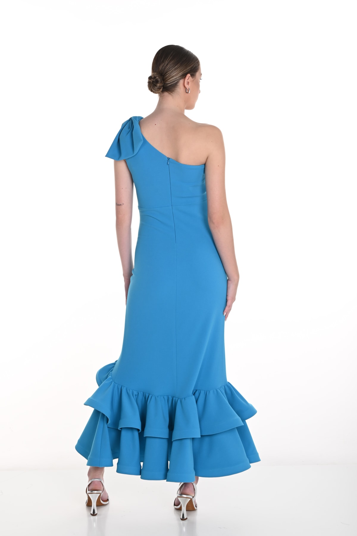 Carolyne — robe longue bustier asymétrique nœud épaule crêpe