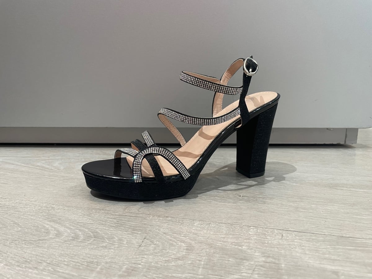 Sanja sandale bride talon carré 8 cm plateforme 2 cm paillettes strass
