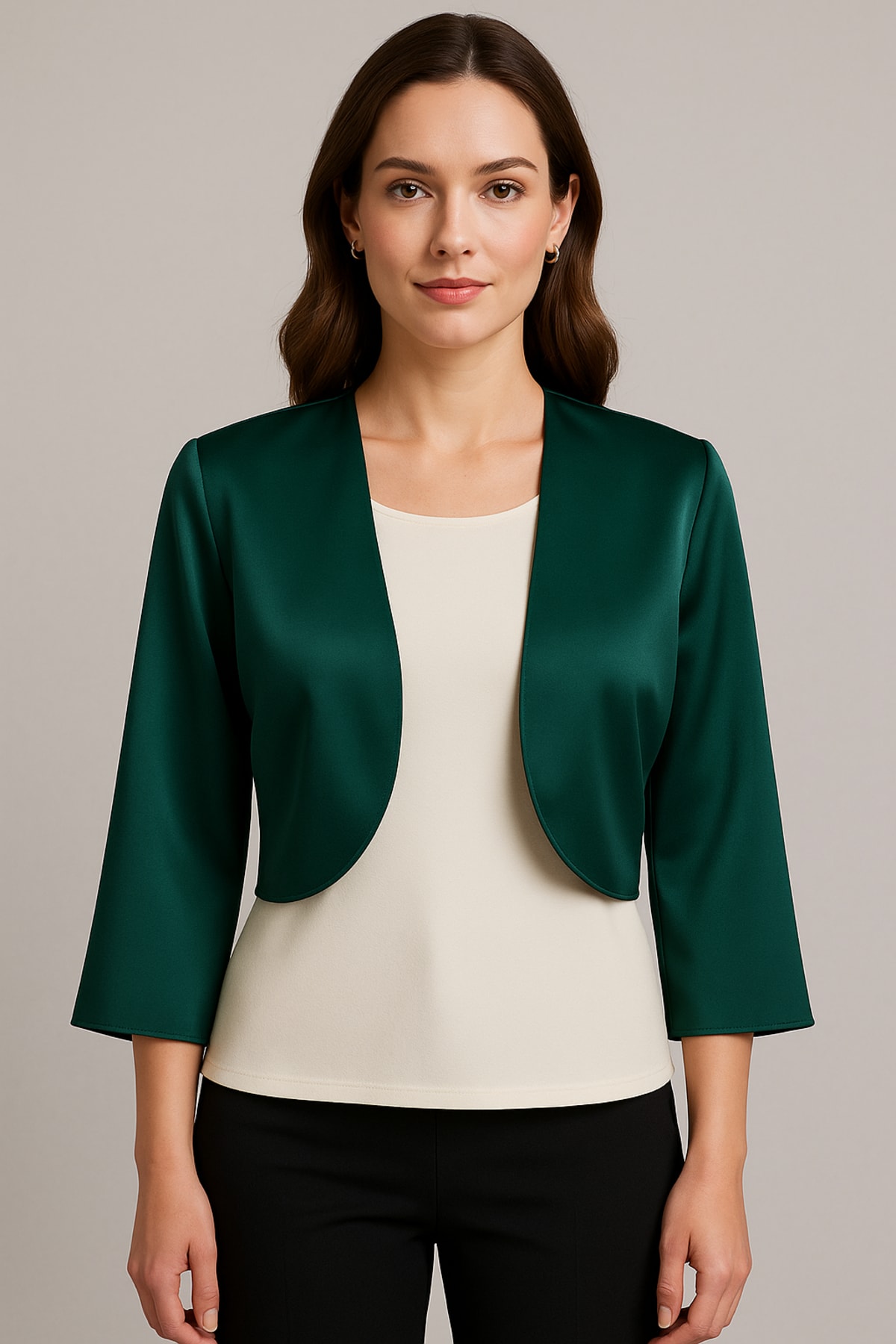 Veste création satin boléro satin lisse légèrement structuré