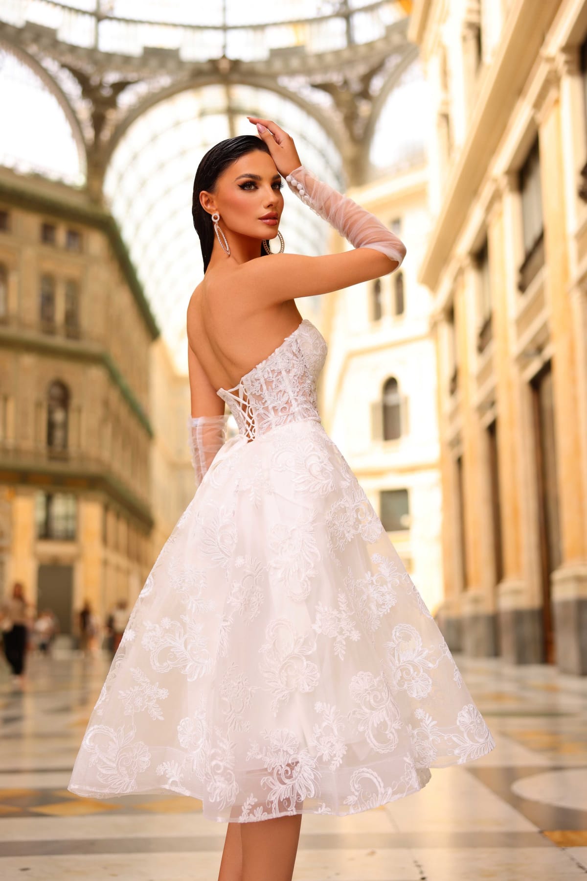 Aadhira - Robe bustier 3/4 dentelle florale