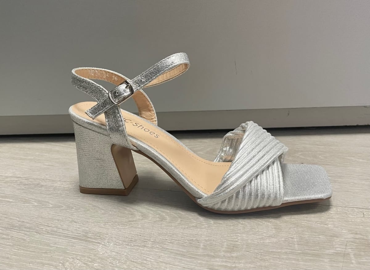 Sania sandales brides talon bloc confortable 7-8 cm