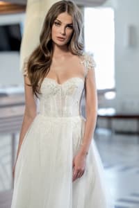 Robin — robe mariée bustier dentelle perles sequins manteau cape