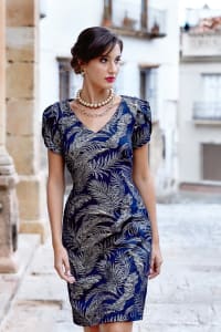 Fleurie — robe courte droite brocard broderies dorées