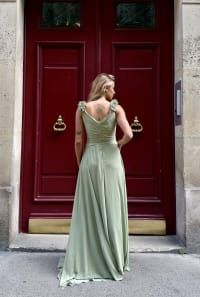 Larissa robe longue fluide décolleté V drapé bretelles froncées