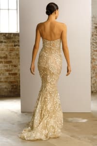  Olana - Robe longue sirène à broderies florales 3D