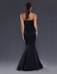 Constance — robe longue forme sirène bustier pointes satinée