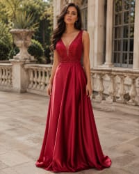 Ciara — robe longue satin fluide décolleté V paillettes perles