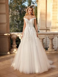 Caroline — robe de mariée longue évasée dentelle et tulle bustier décolleté cœur