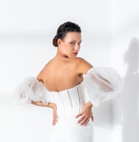 Top bustier Kaylee dentelle corseterie apparente manches tulle amovibles