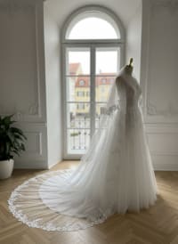 Voile VL4530 long 3 mètres tulle léger broderie florale relief fixation peigne