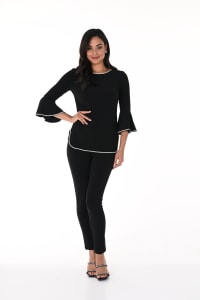 Top Eponine chemisier fluide décolleté rond double rangée strass manches 3/4
