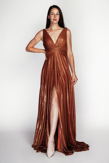 Gabriella — robe longue évasée plissé scintillant irisé décolleté V
