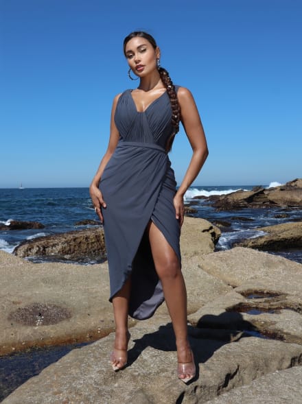 Naïs robe longueur 3/4 mesh souple décolleté V plissés jupe cache cœur