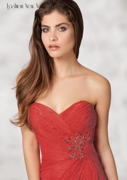 Anne-Marie robe longue bustier dentelle drapé perles strass
