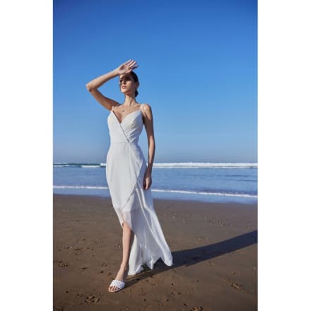 Evelyn — robe courte devant longue derrière mousseline décolleté V croisé
