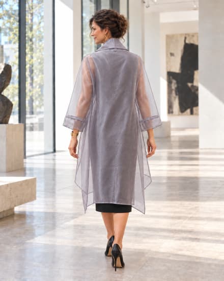 Veste longue en organza – col châle et manches transparentes